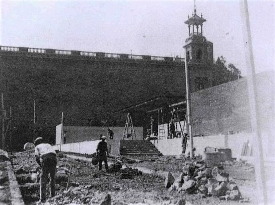 Historic picture of the pavilion's construction